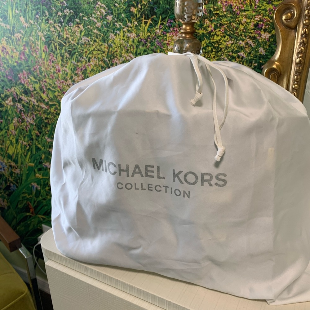 Michael Kors Collection designer collections Soft Leather designer bag - Picture 8 of 8